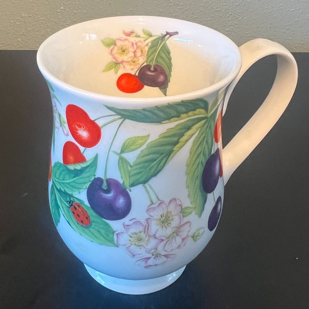 VTG 1999 Roy Kirkham Sweet Cherry Bone China Footed Coffee Mug Tea Cup England